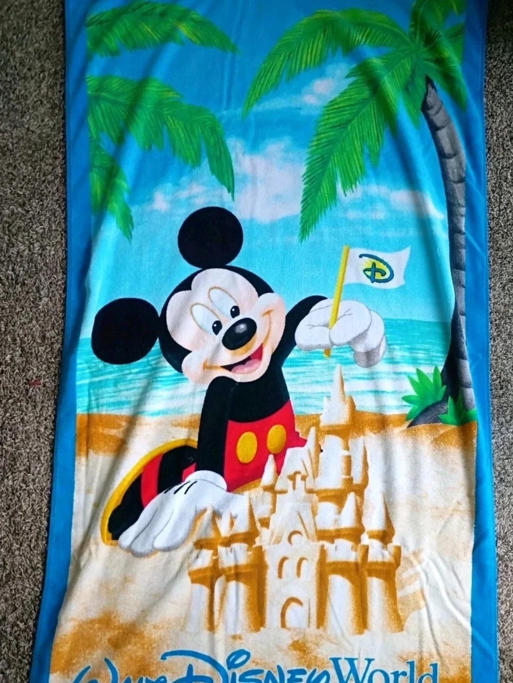 Vintage Walt Disney World Beach Towel Mickey Mouse Sand Castle Disneyland 34x60